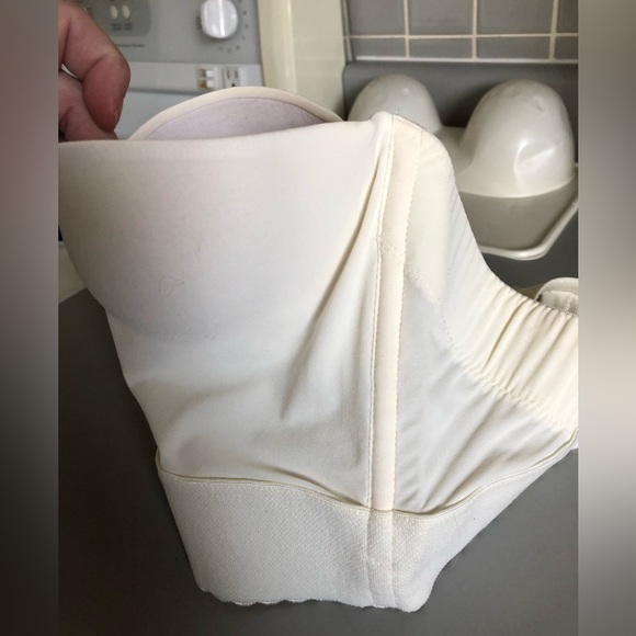 Malizia by la Perla.  Strapless bra.  Brand new with packaging. - Picture 11 of 12